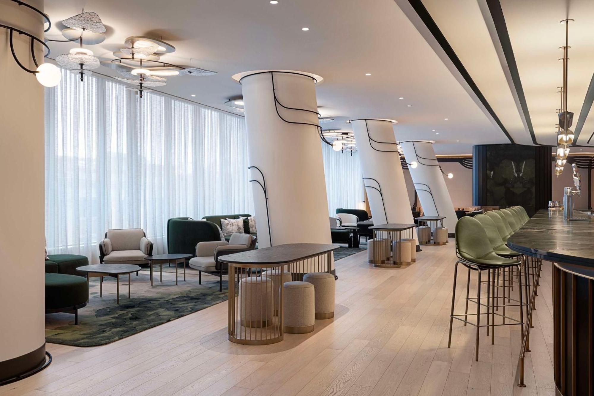 Canopy By Hilton Toronto Yorkville ภายนอก รูปภาพ