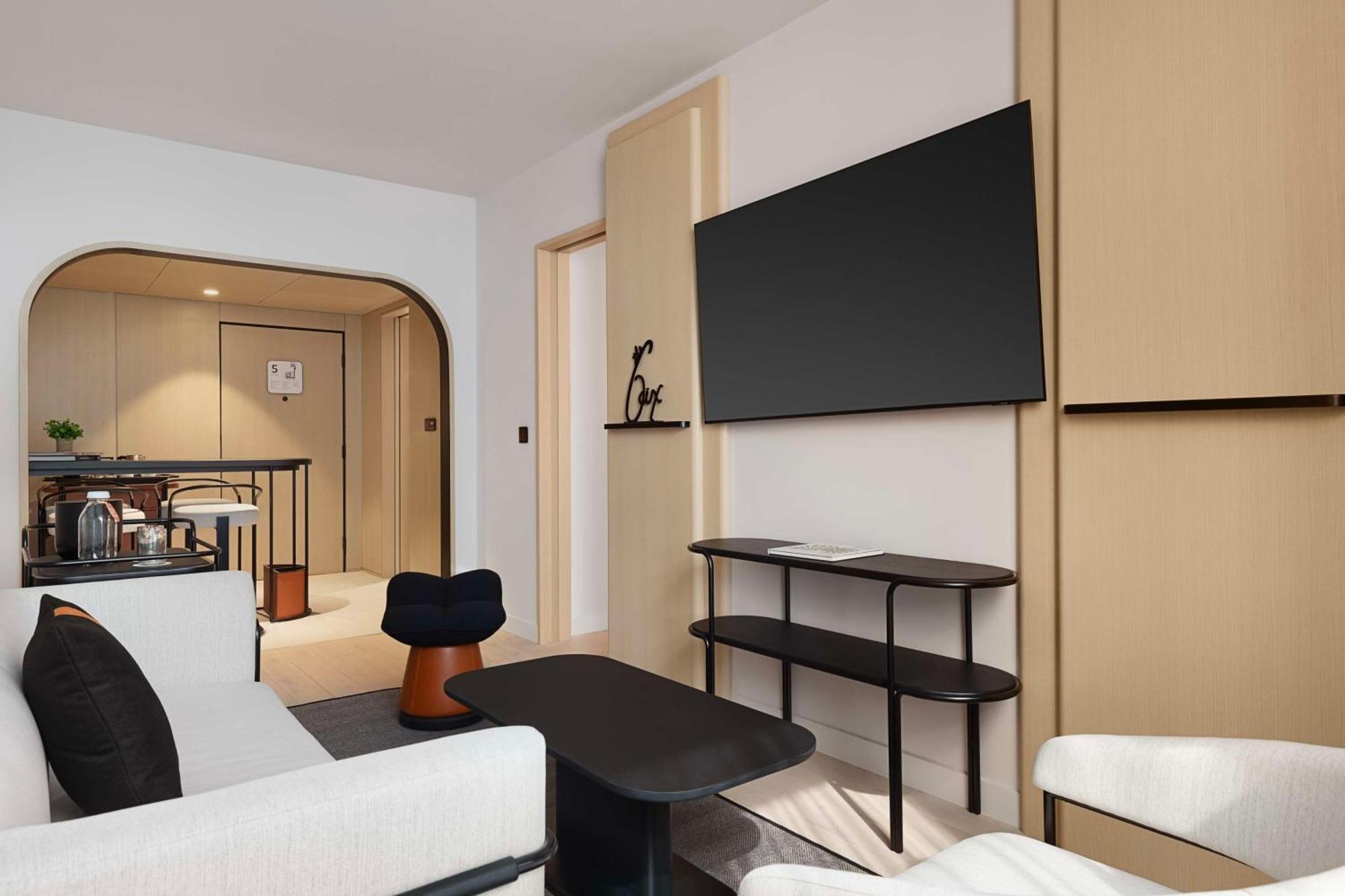 Canopy By Hilton Toronto Yorkville ภายนอก รูปภาพ