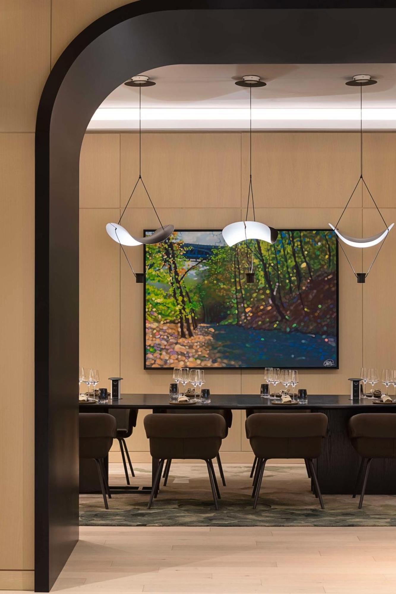 Canopy By Hilton Toronto Yorkville ภายนอก รูปภาพ