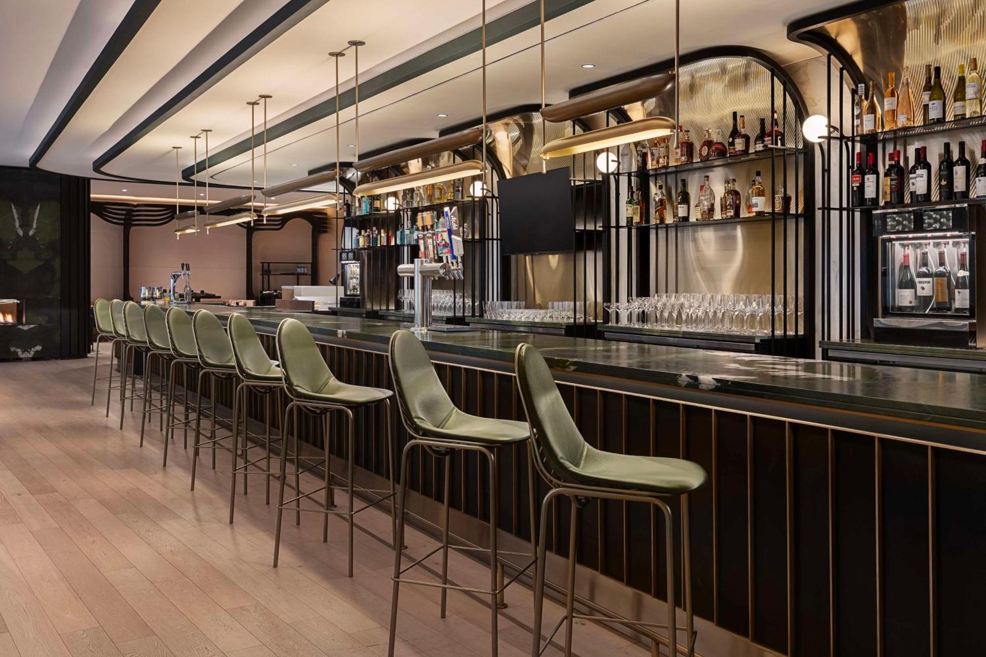 Canopy By Hilton Toronto Yorkville ภายนอก รูปภาพ